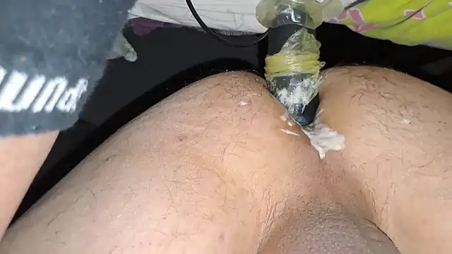 voltige84972 online show from 11-30-25, 01:17