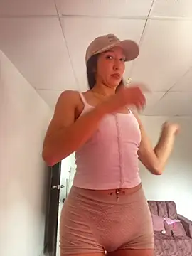 peiton steele7 online show from 10-24-25, 03:33