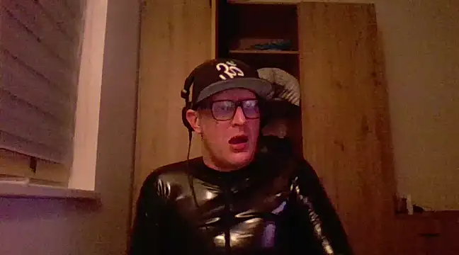 Bigthroaterboy online show from 02-11-25, 11:12