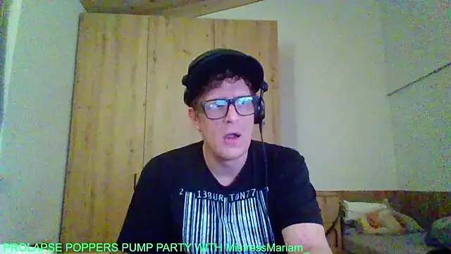 Bigthroaterboy online show from 09-10-25, 04:55