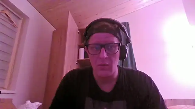 Bigthroaterboy online show from 10-02-25, 06:00