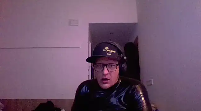 Bigthroaterboy online show from 03-08-25, 06:54