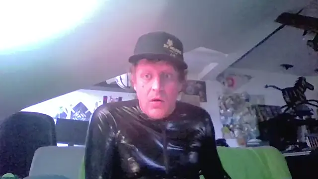 Bigthroaterboy online show from 05-08-26, 05:17