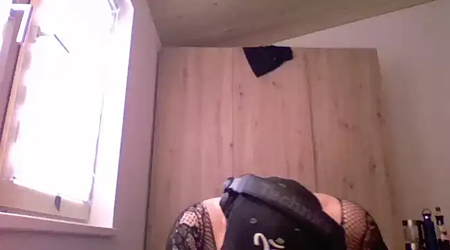 Bigthroaterboy online show from 02-14-25, 02:44