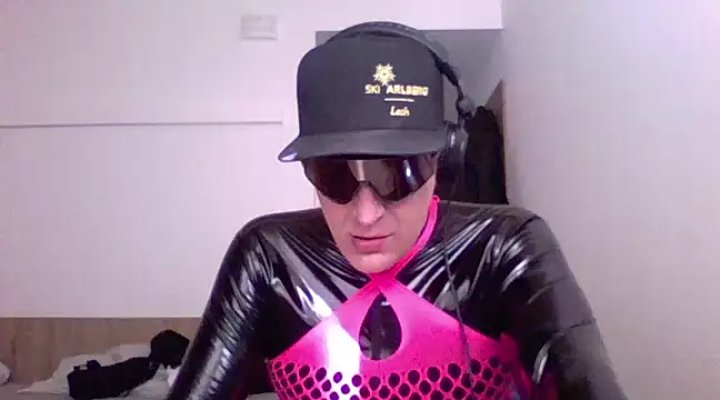 Bigthroaterboy online show from 03-11-25, 11:33