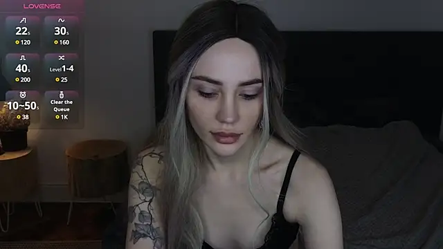 Sara Tranquil online show from 12-06-24, 10:13