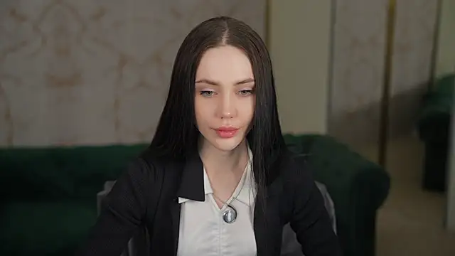 Sara Tranquil online show from 02-22-25, 07:45