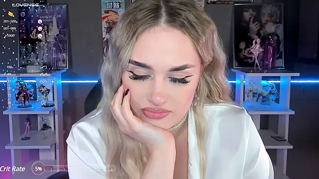 Snapshot of Ellen_Soft chatting on 02-26-25, 08:25 Ellen Soft online show from 02-26-25, 08:25