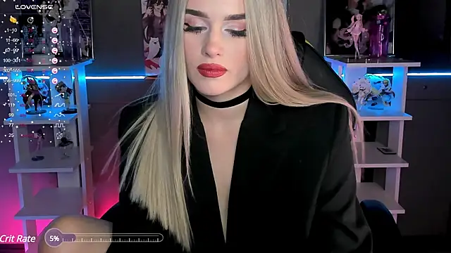 Snapshot of Ellen_Soft chatting on 01-06-25, 09:32 Ellen Soft online show from 01-06-25, 09:32