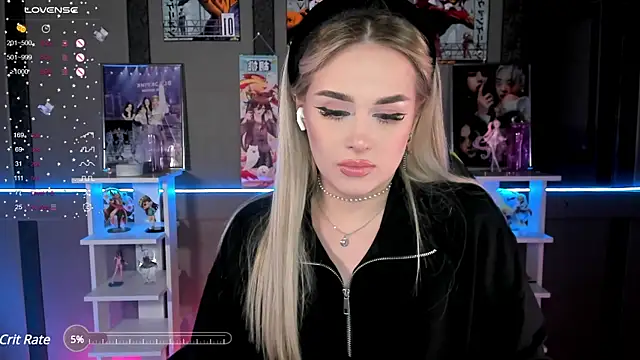 Snapshot of Ellen_Soft chatting on 03-06-25, 08:16 Ellen Soft online show from 03-06-25, 08:16