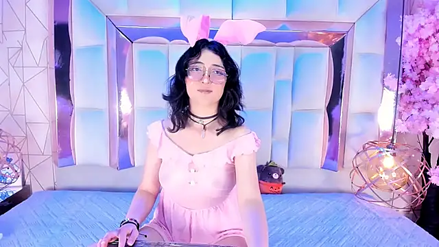 SaraMartini1 online show from 11-04-25, 05:55