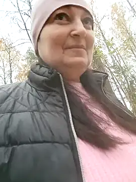 Snapshot of Women-pleasures chatting on 10-21-25, 07:19 Women-pleasures online show from 10-21-25, 07:19