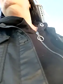 Snapshot of Women-pleasures chatting on 09-30-25, 06:19 Women-pleasures online show from 09-30-25, 06:19