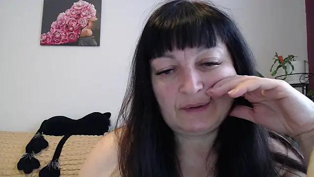 Snapshot of Women-pleasures chatting on 10-15-25, 06:33 Women-pleasures online show from 10-15-25, 06:33