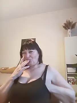 Snapshot of Women-pleasures chatting on 11-11-25, 06:30 Women-pleasures online show from 11-11-25, 06:30