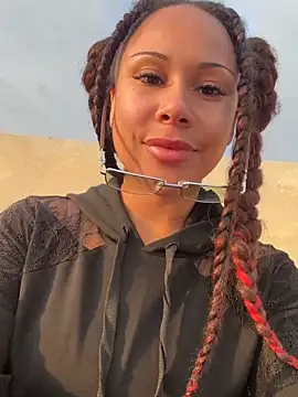 HaileyDiana online show from 03-20-26, 03:57