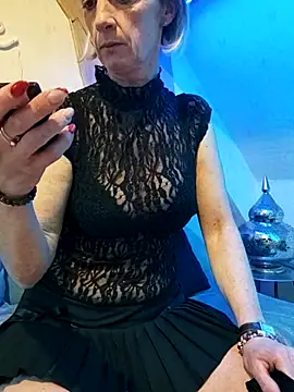 tatianasexymilf online show from 01-10-26, 04:02