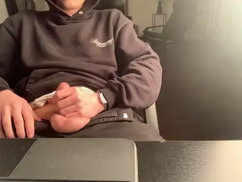 KendrickJiz online show from 04-09-26, 07:53