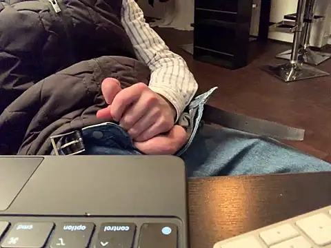 KendrickJiz online show from 04-30-26, 10:03