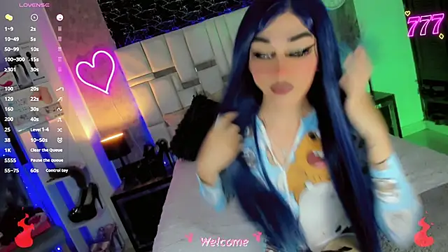 Snapshot of Baby_Aliz chatting on 07-18-26, 03:59 Baby Aliz online show from 07-18-26, 03:59