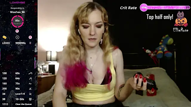 Snapshot of EllieeRose chatting on 06-20-26, 09:42 EllieeRose online show from 06-20-26, 09:42