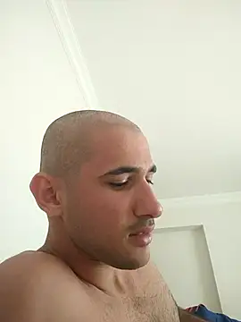 Snapshot of Manisa_sikici chatting on 05-31-26, 02:56 Manisa sikici online show from 05-31-26, 02:56