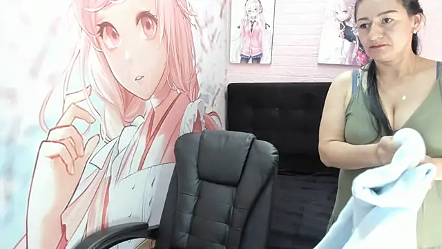 AllysonMilf69 online show from 03-15-26, 02:35