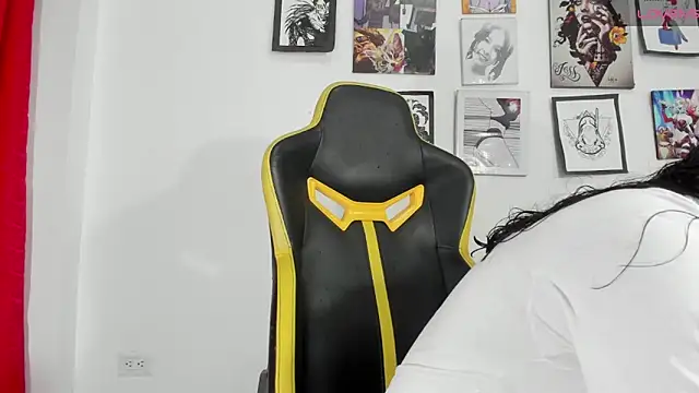 Snapshot of ArtemisGenkai0 chatting on 11-14-25, 06:33 ArtemisGenkai0 online show from 11-14-25, 06:33