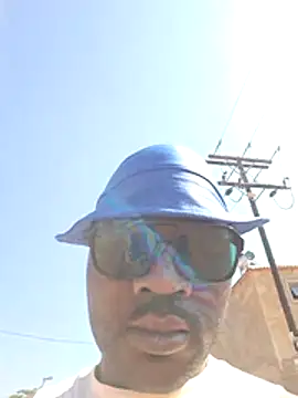 Snapshot of Petrossa chatting on 10-26-25, 06:58 Petrossa online show from 10-26-25, 06:58