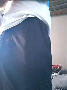 Snapshot of Petrossa chatting on 03-02-26, 09:05 Petrossa online show from 03-02-26, 09:05