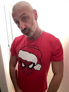 Snapshot of DaddySnowXX chatting on 03-02-25, 02:04 DaddySnowXX online show from 03-02-25, 02:04