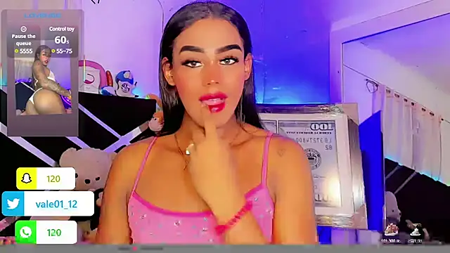 Snapshot of hot_goddess3X chatting on 02-28-25, 01:47 hot goddess3X online show from 02-28-25, 01:47