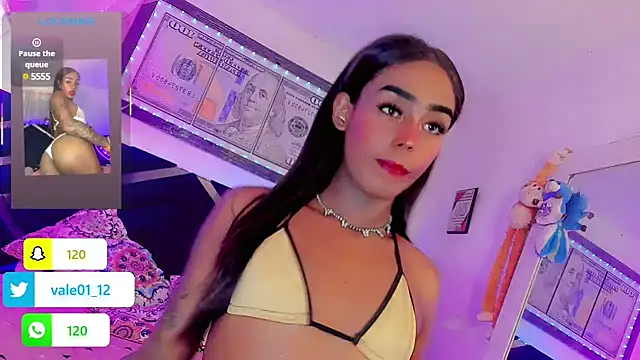 Snapshot of hot_goddess3X chatting on 03-23-25, 08:15 hot goddess3X online show from 03-23-25, 08:15