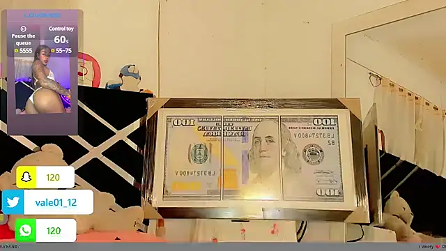 Snapshot of hot_goddess3X chatting on 02-27-25, 02:00 hot goddess3X online show from 02-27-25, 02:00