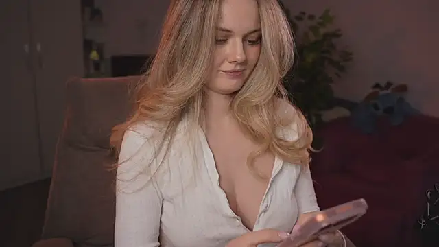 Naughty mooncake online show from 02-21-26, 06:32