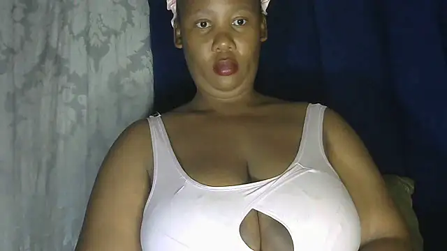 NippleMilkXx online show from 11-06-25, 02:15