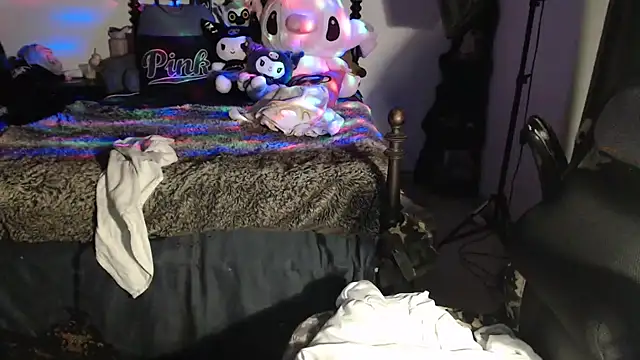 Snapshot of MadisonJayde chatting on 02-22-25, 07:23 MadisonJayde online show from 02-22-25, 07:23