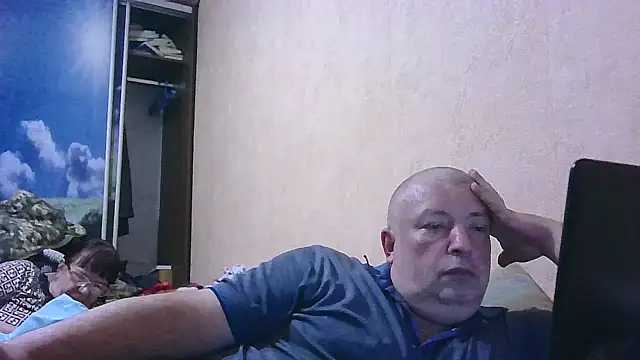 Snapshot of Art_Ass chatting on 10-14-25, 06:08 Art Ass online show from 10-14-25, 06:08