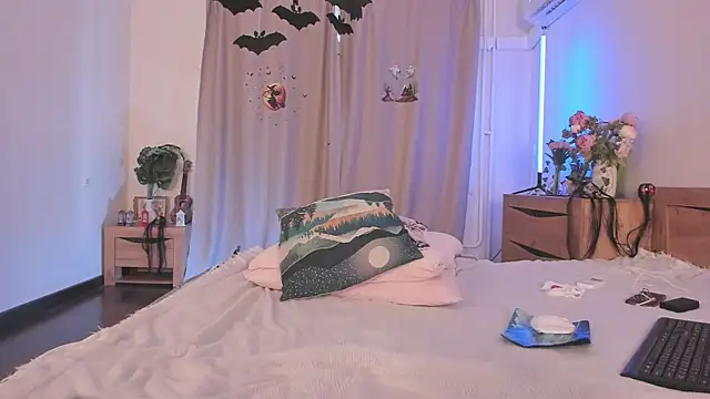 kate doroty online show from 10-27-25, 08:04