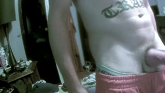 Snapshot of trash4cash chatting on 09-12-25, 02:39 trash4cash online show from 09-12-25, 02:39