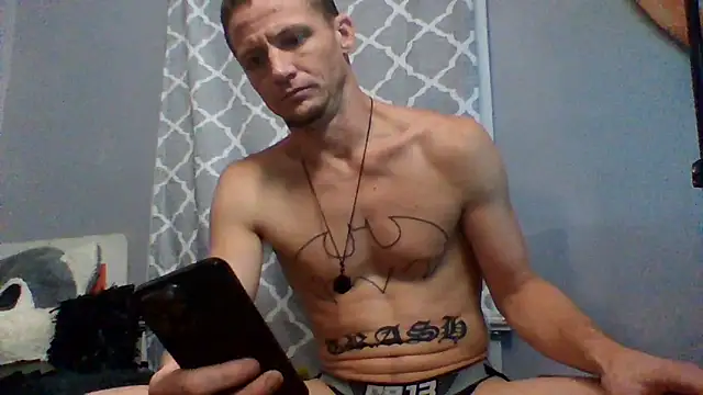 Snapshot of trash4cash chatting on 10-24-25, 11:59 trash4cash online show from 10-24-25, 11:59