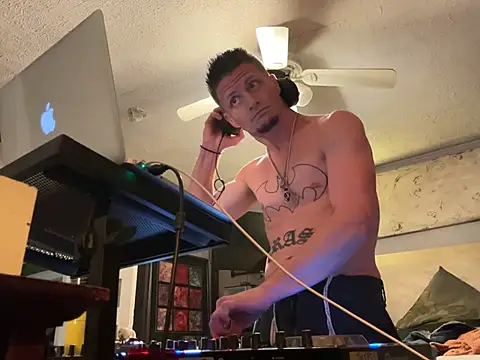 trash4cash online show from 05-14-26, 01:35