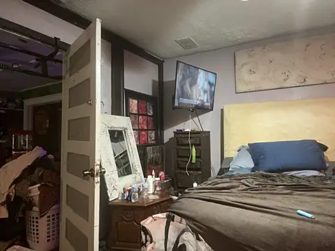 trash4cash online show from 03-25-26, 06:24