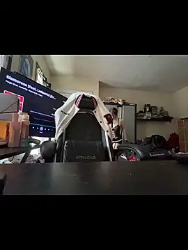 Snapshot of YandereDemon chatting on 12-02-25, 08:10 YandereDemon online show from 12-02-25, 08:10