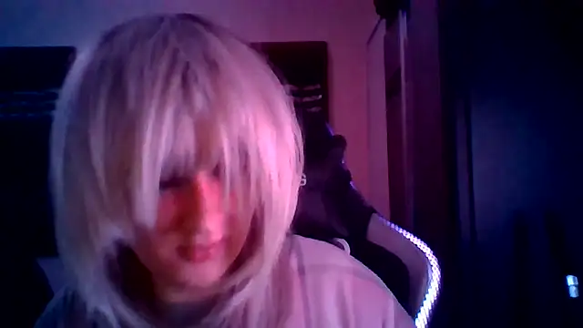 Snapshot of YandereDemon chatting on 12-29-24, 04:27 YandereDemon online show from 12-29-24, 04:27