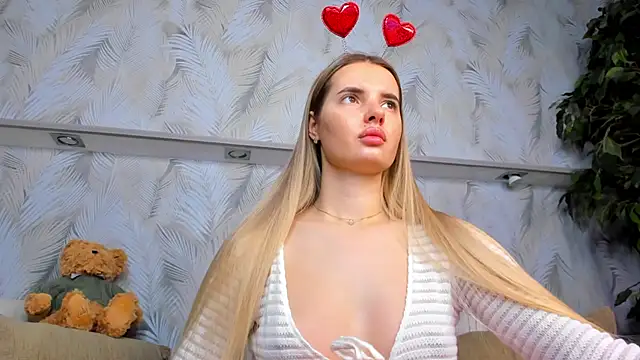 Erika Carpenter online show from 02-12-26, 12:10