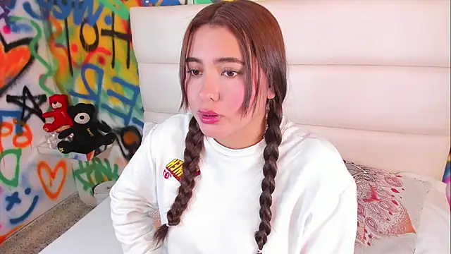 Liana Bernocchi online show from 02-02-26, 08:08