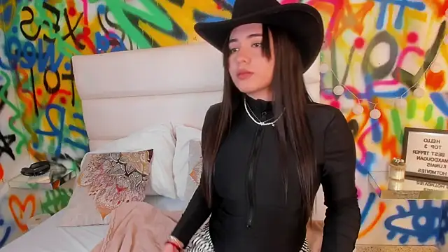 Snapshot of Liana_Bernocchi chatting on 11-22-25, 09:02 Liana Bernocchi online show from 11-22-25, 09:02