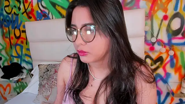 Snapshot of Liana_Bernocchi chatting on 11-23-25, 08:52 Liana Bernocchi online show from 11-23-25, 08:52