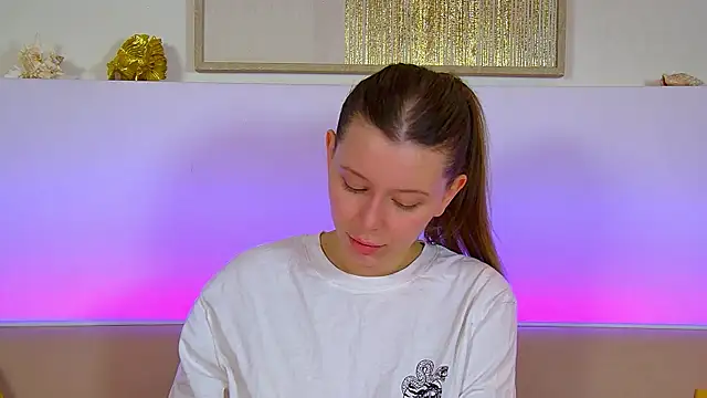 LiliaBianka online show from 02-21-26, 06:37